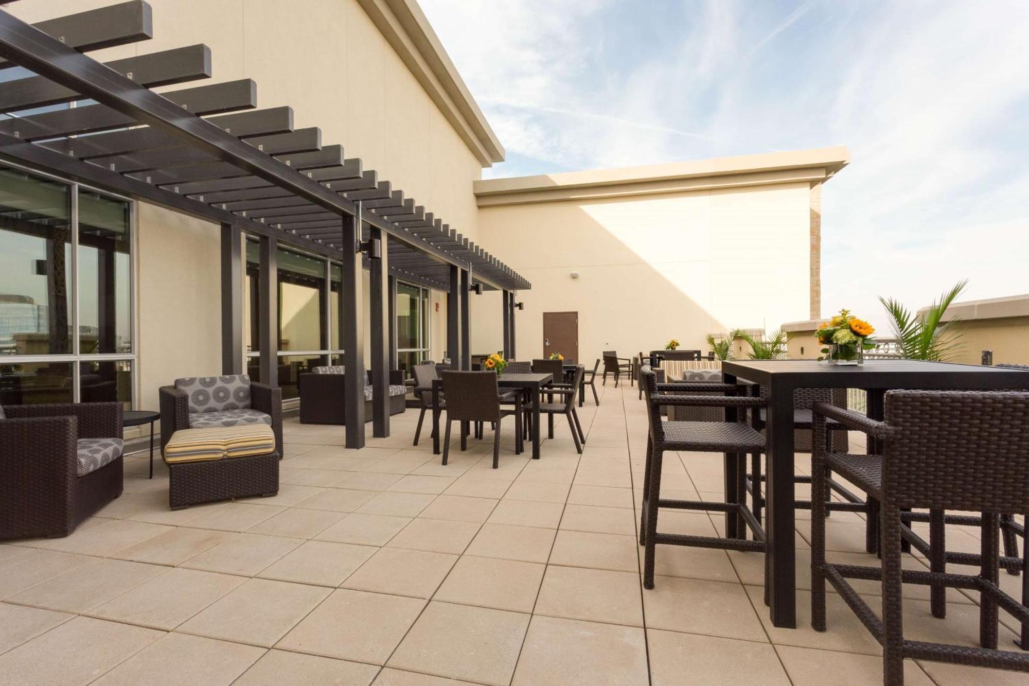 Drury Inn & Suites Dallas Frisco Exterior photo